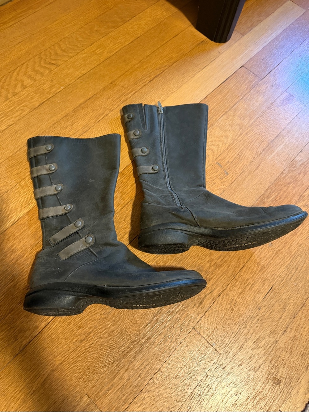 Merrell Women's Gray Slip-On Winter Rain Boots